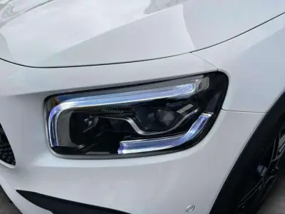 Mercedes-Benz GLB 2022 · foto 4
