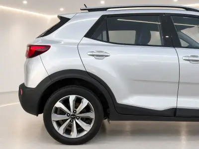 KIA Stonic 2023 · foto 9
