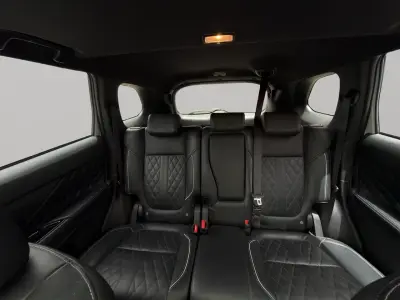 Mitsubishi Outlander 2021 · foto 12