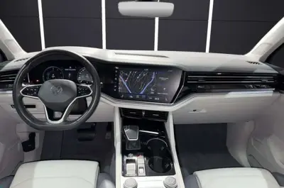 Volkswagen Touareg 2023 · foto 10