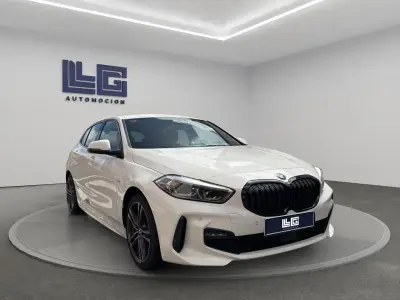 BMW Serie 1 2021 · foto 3