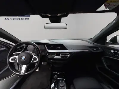 BMW Serie 1 2021 · foto 19