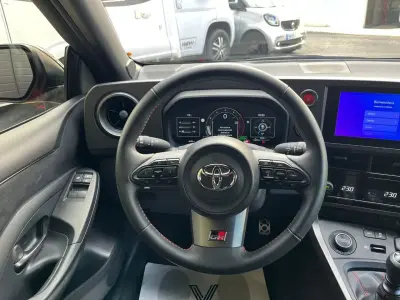 Toyota GR Yaris 2025 · foto 8