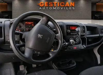 Peugeot Boxer 2023 · foto 6