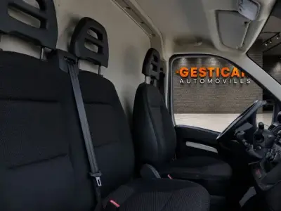 Peugeot Boxer 2023 · foto 9