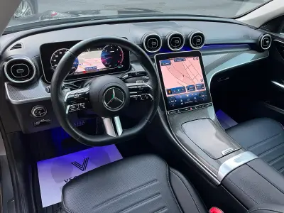 Mercedes-Benz 220 2024 · foto 8