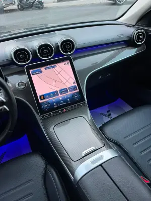 Mercedes-Benz 220 2024 · foto 14