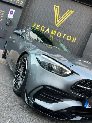 Mercedes-Benz 220 2024 · foto 6