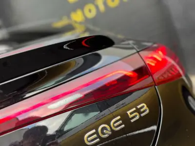 Mercedes-Benz EQE AMG 2024 · foto 6