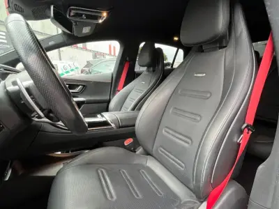 Mercedes-Benz EQE AMG 2024 · foto 8