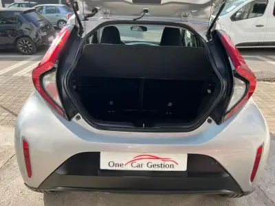 Toyota Aygo X 2022 · foto 13
