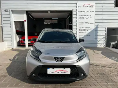 Toyota Aygo X 2022 · foto 2