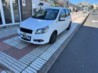 Chevrolet Aveo 2011 · foto 3