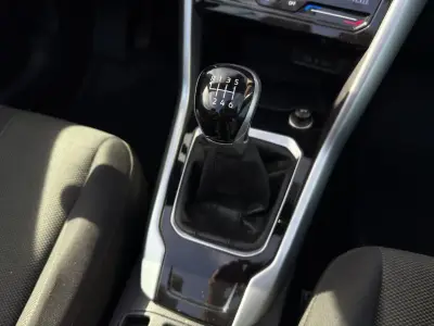 Volkswagen T-Roc Cabrio 2022 · foto 11