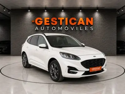 Ford Kuga 2024 · foto 4