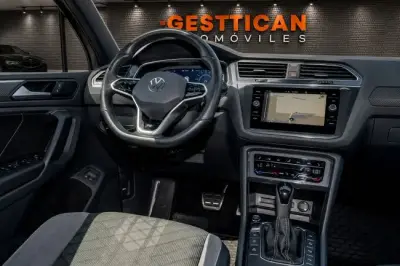 Volkswagen Tiguan 2022 · foto 12