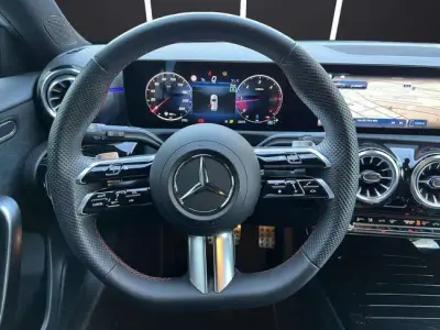 Mercedes-Benz Clase A 2025 · foto 9