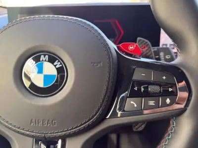 BMW XM 2025 · foto 10