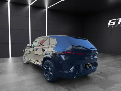 BMW XM 2025 · foto 2