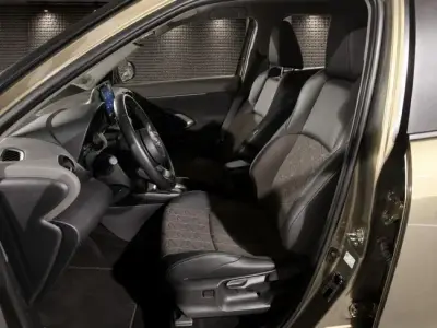 Toyota Yaris Cross 2024 · foto 8