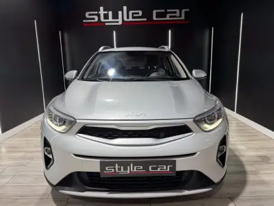 KIA Stonic 2022 · foto 2