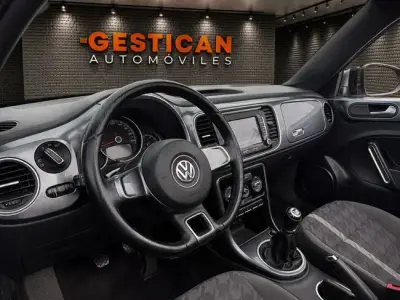 Volkswagen Beetle 2019 · foto 32