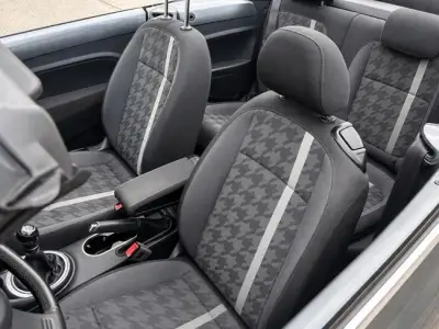Volkswagen Beetle 2019 · foto 33