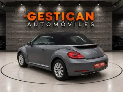 Volkswagen Beetle 2019 · foto 30