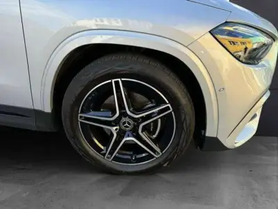 Mercedes-Benz GLA 2023 · foto 6