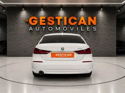 BMW Serie 1 2021 · foto 6