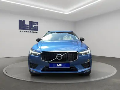 Volvo XC60 2020 · foto 2