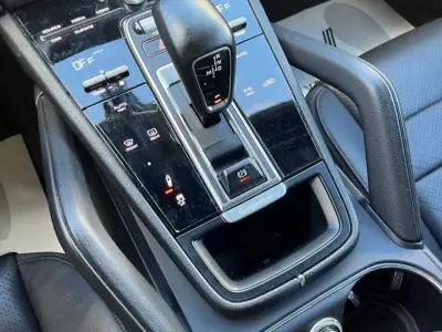 Porsche Cayenne 2018 · foto 8