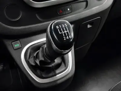 Renault Trafic 2020 · foto 10