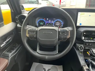 Toyota Land Cruiser Prado 2026 · foto 16