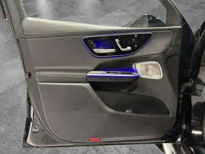 Mercedes-Benz GLC Coupe 2025 · foto 13