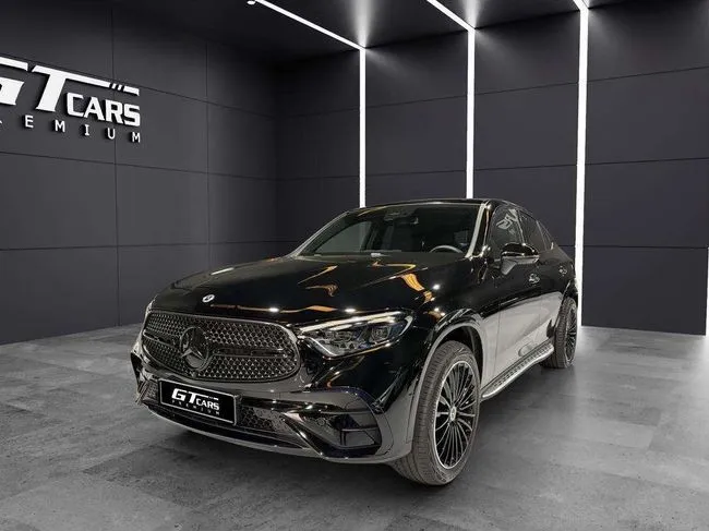 Mercedes-Benz GLC Coupe 2025 en 2 islas · CEC