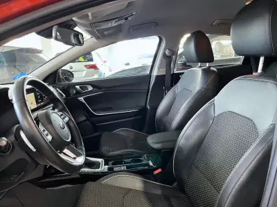 KIA Xceed 2021 · foto 12