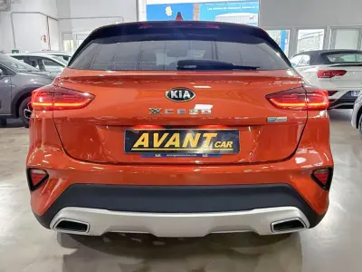 KIA Xceed 2021 · foto 7
