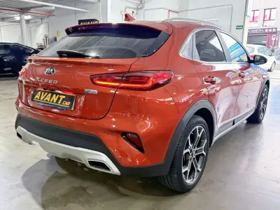 KIA Xceed 2021 · foto 6