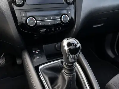 Nissan Qashqai 2019 · foto 17