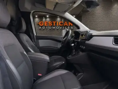 Renault Kangoo 2022 · foto 12