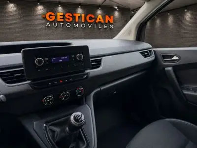 Renault Kangoo 2022 · foto 11
