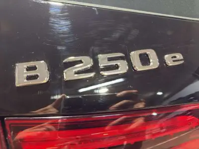 Mercedes-Benz Clase B 2022 · foto 9
