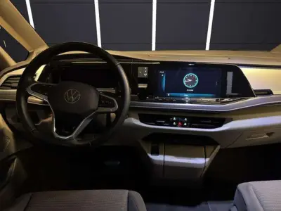 Volkswagen Multivan 2025 · foto 10