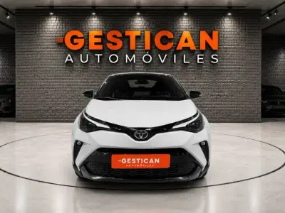 Toyota C-HR 2023 · foto 3