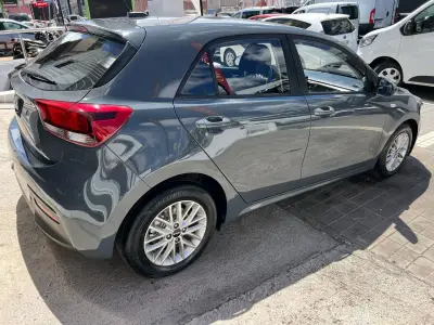 KIA Rio 2022 · foto 4