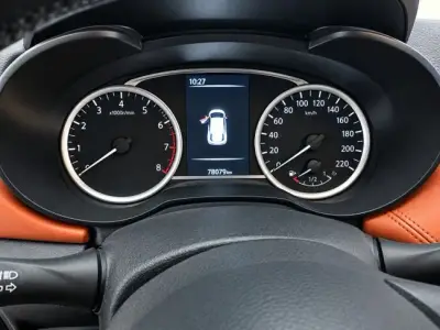 Nissan Micra 2017 · foto 10