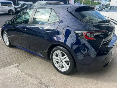 Toyota Corolla 2022 · foto 4