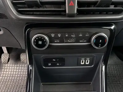 Ford Ecosport 2022 · foto 16