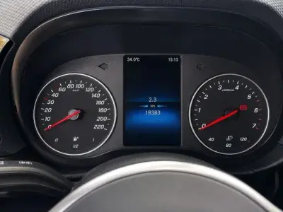 Mercedes-Benz Clase T 2023 · foto 11